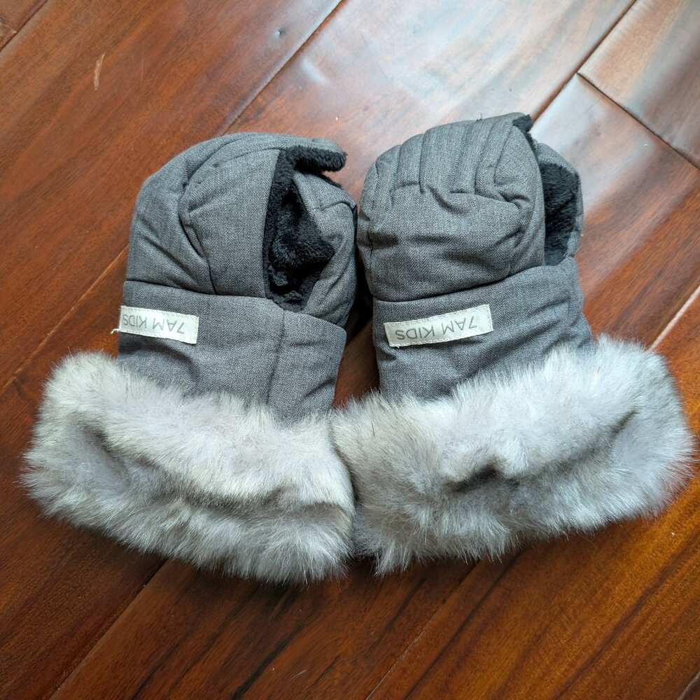 7am kids grey scooter muff